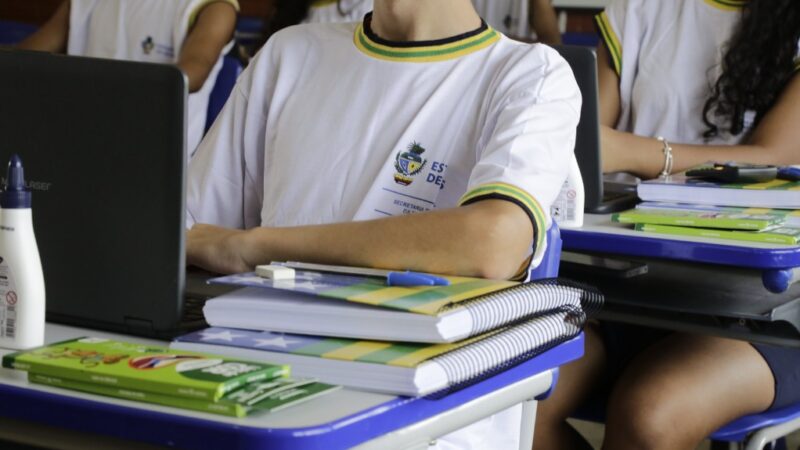 Goiás reduz em 44% o abandono escolar no ensino médio
