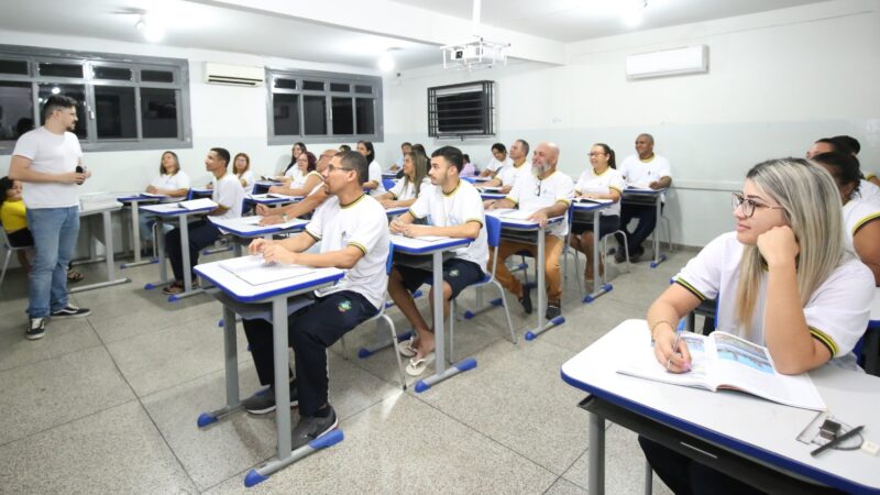 Governo abre matrículas da EJA para quem deseja concluir os estudos