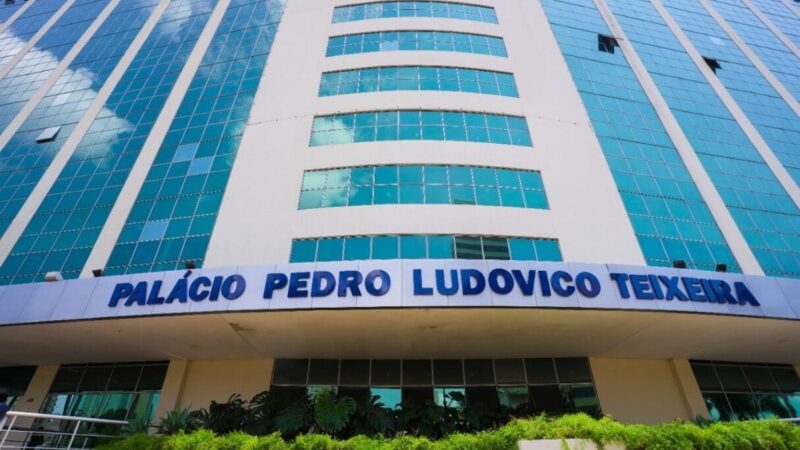 Governo de Goiás antecipa pagamento dos servidores