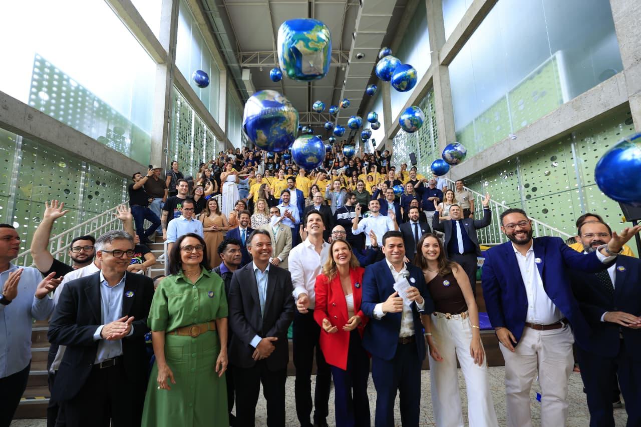 Governo seleciona 10 bolsistas para mestrado no exterior