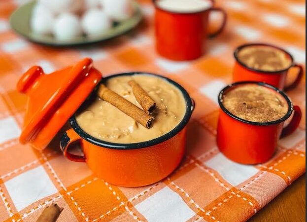 Livro gratuito preserva receitas e memória gastronômica de Goiás