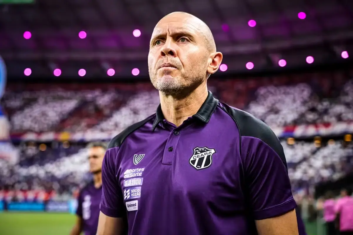 Mozart está na mira do Goiás para substituir Daniel Paulista