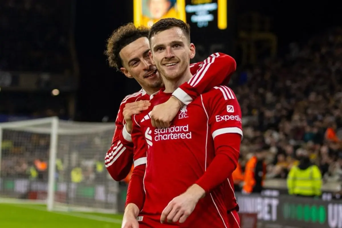 Principal jogador da Escócia troca Liverpool por Tottenham