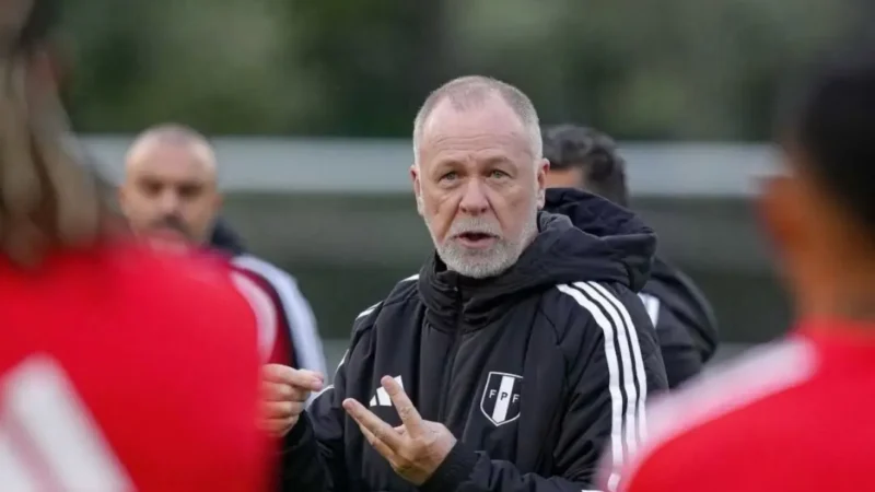 Rolê aleatório? Mano Menezes enfrenta adversário do Brasil na Copa