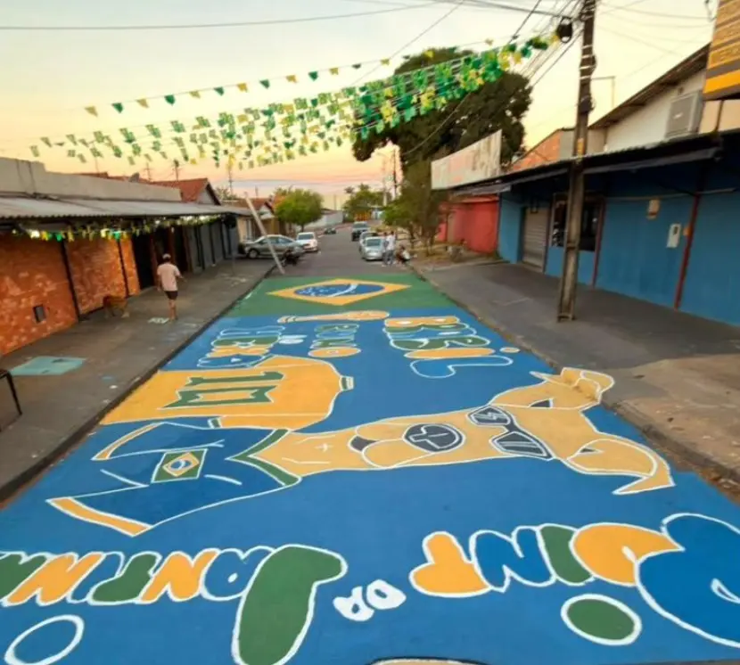Rua da Vila Alzira ganha as cores da Copa: “Rumo ao hexa”