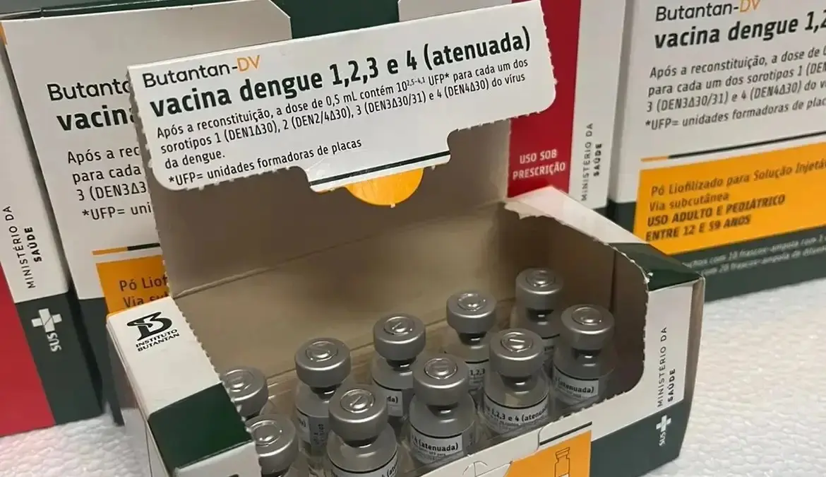 Saúde mantém vacina contra dengue para crianças em Goiás