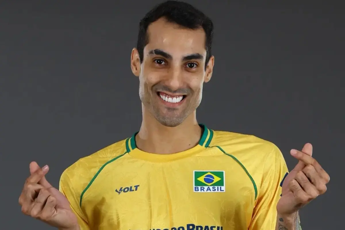 Vôlei: Brasil vence Irã e torcida comemora volta de Douglas após cinco anos
