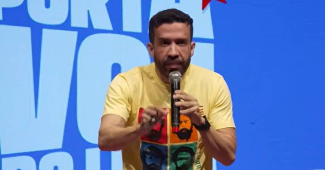 Em evento do PT, Janones ensina apoiadores de Lula a enganar eleitores nas redes