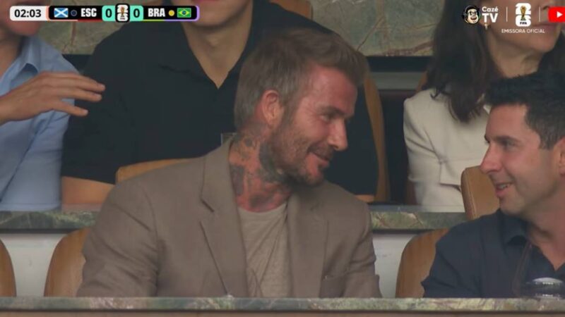 David Beckham prestigia Brasil em partida contra Escócia na Copa