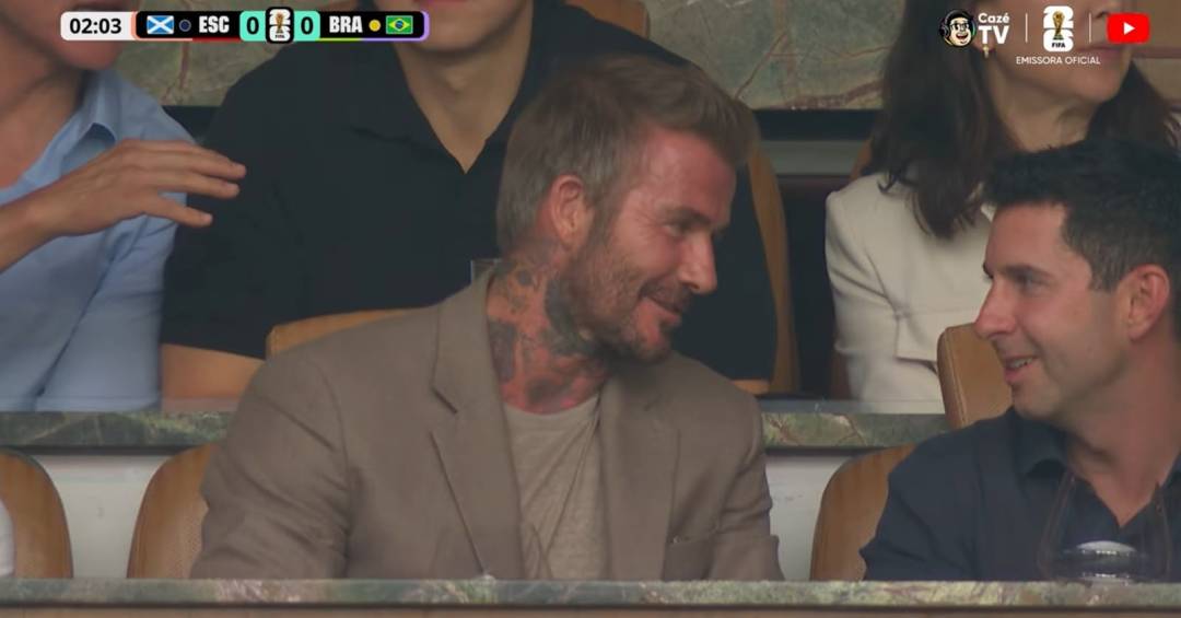 David Beckham prestigia Brasil em partida contra Escócia na Copa