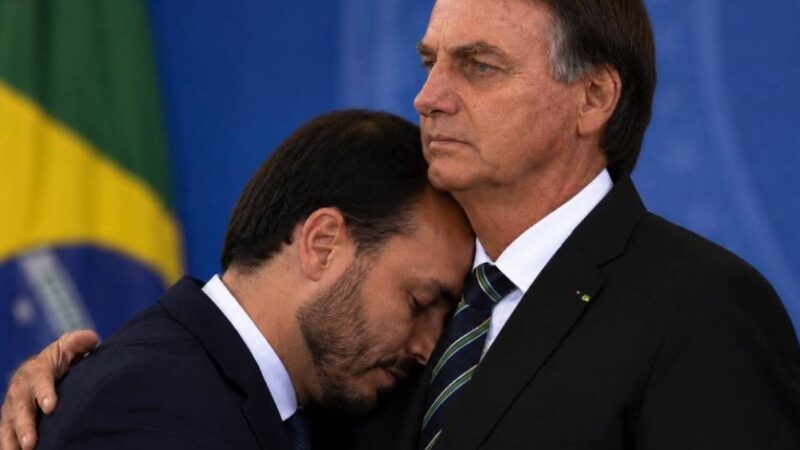 Jair Bolsonaro está perdendo seguidores na internet e enfrenta processo de ‘morte digital’