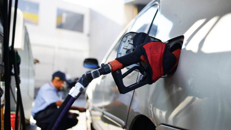 Petrobras reduz preço do diesel em R$ 0,35 nas refinarias