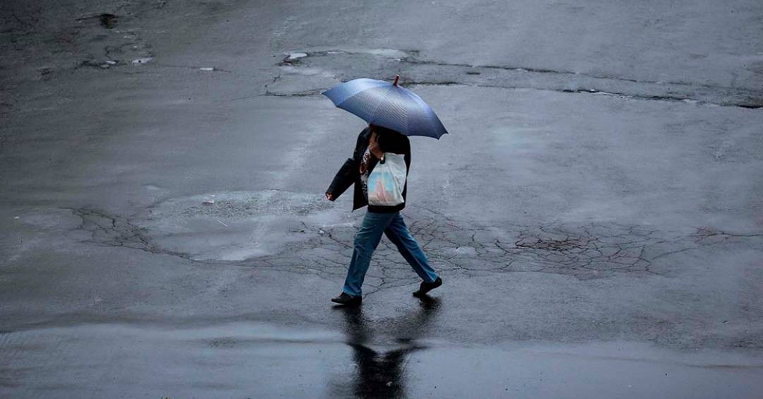 Inmet emite aviso vermelho para chuvas na Região Sul: veja a previsão de quarta, dia 1º