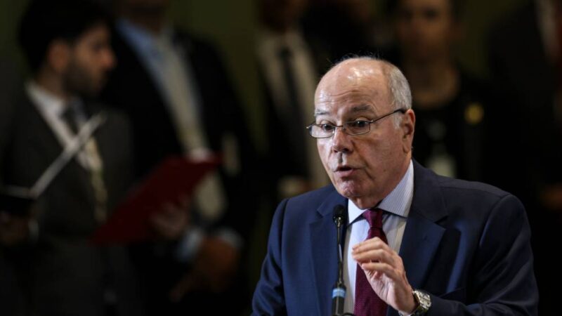 Em Paris, Mauro Vieira colheu aliados importantes na luta contra o tarifaço de Trump