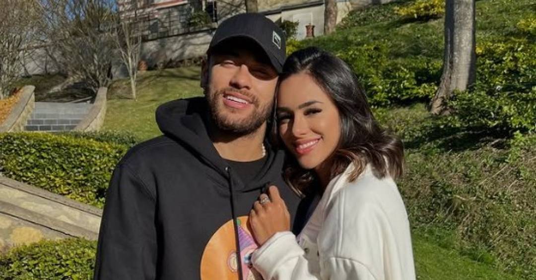 A forma que Bruna Biancardi escolheu para avisar que está grávida de Neymar