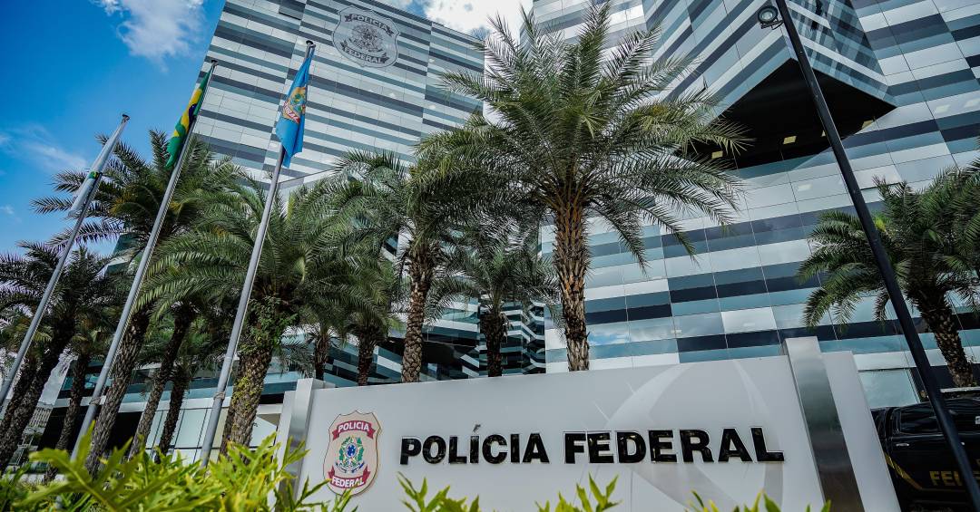 PF investiga aporte de R$ 3 milhões de município de Pernambuco no Master