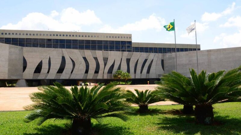 Candidato a delator promete revelar figurões da República que compraram decisões no STJ