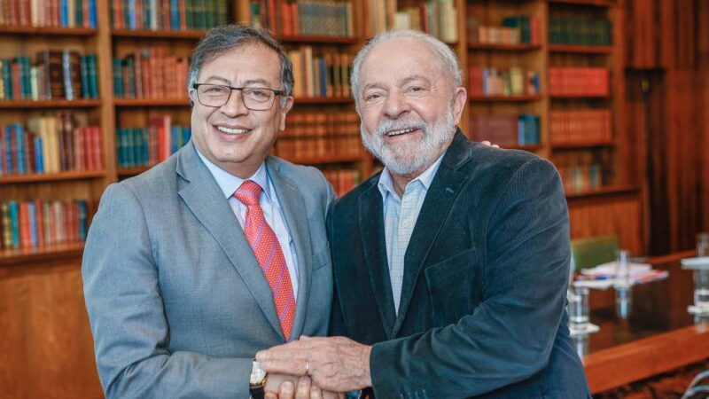 A promessa de Gustavo Petro a Lula em meio às tensões na Colômbia