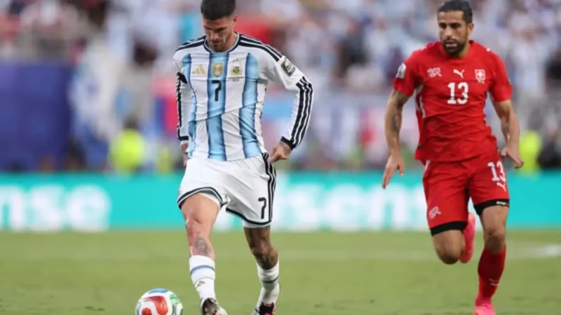 Argentina faz 1º tempo ruim de novo, mas tem 1 a 0 no placar
