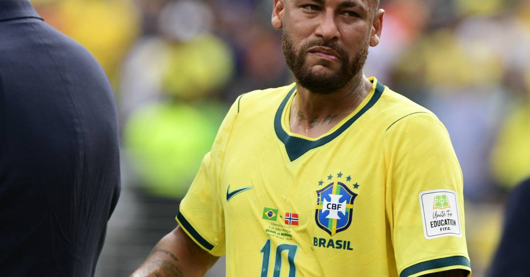 Neymar indica seu futuro na seleção após eliminação para Noruega