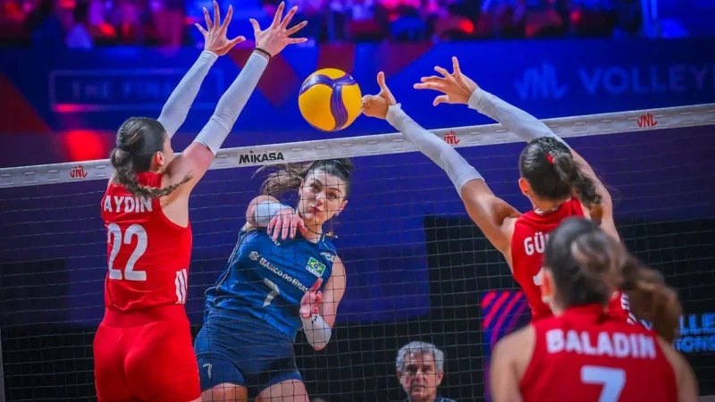 Brasil perde para a Turquia e fica com o vice da VNL feminina