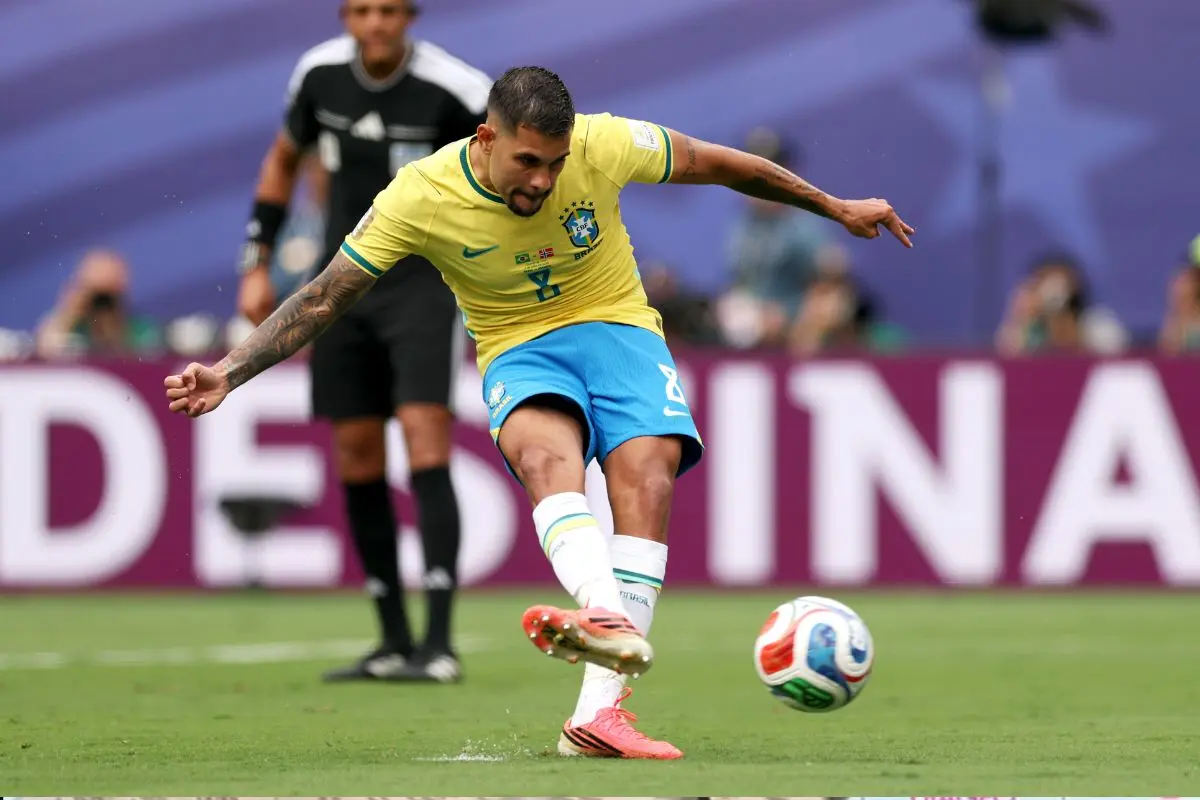 Brasil x Noruega: 1º tempo sofrido teve gol anulado e pênalti perdido
