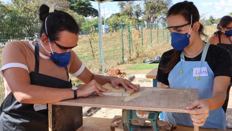 Capacitação em marcenaria promove autonomia e inclusão