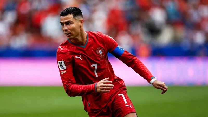 Cristiano Ronaldo deixa o futuro em aberto após a Copa