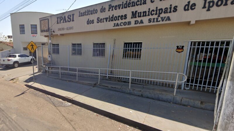 Dia de protesto diante de um Instituto que esvazia seus recursos