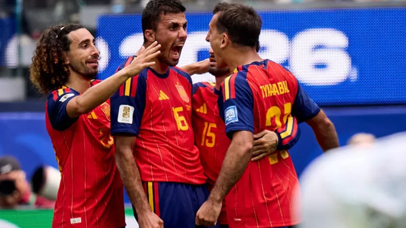 Espanha joga o suficiente para vencer a Áustria e avançar na Copa
