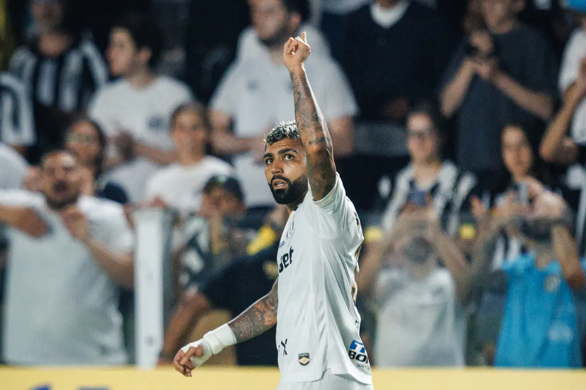 Gabigol defende Neymar após polêmica: “A imprensa busca clique”
