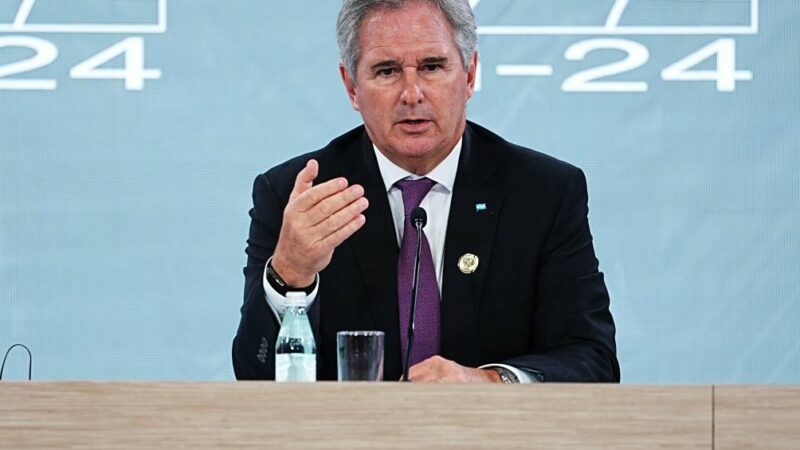 Chanceler argentino diz que não há chance de rompimento com Brasil e cita futebol