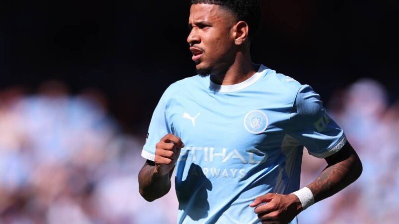 O valor milionário que fará Savinho trocar o Manchester City pelo Tottenham