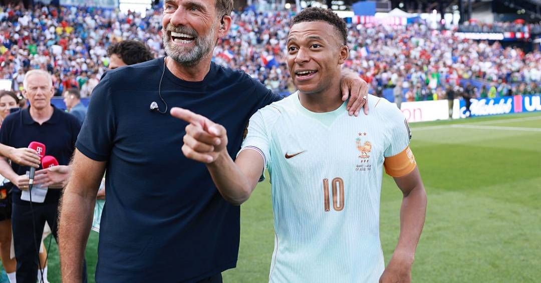 Klopp relembra estratégia do Liverpool na tentativa de contratar Mbappé