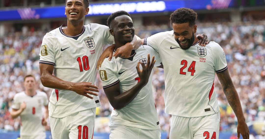 Chuva de gols e recordes: Inglaterra vence França por 6 a 4 na disputa do 3º lugar