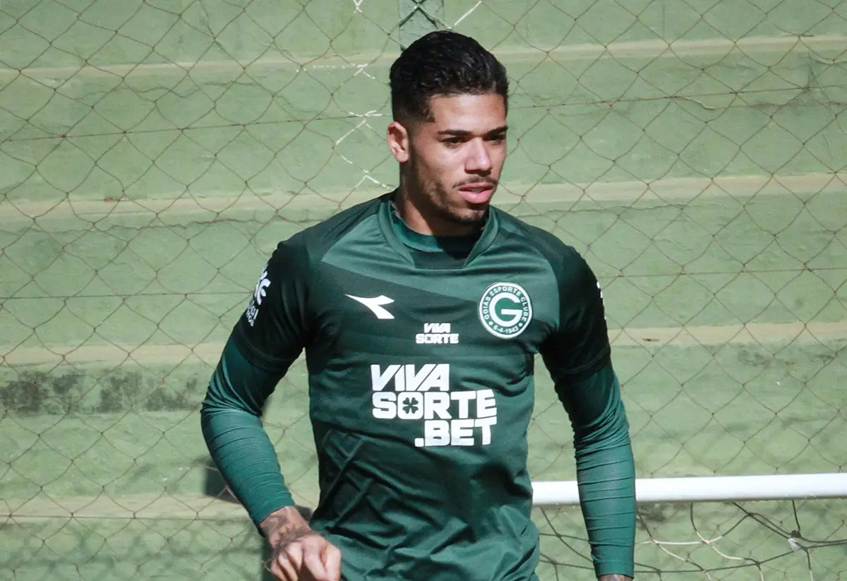 Grêmio avança em negociações por Diego Caito, do Goiás