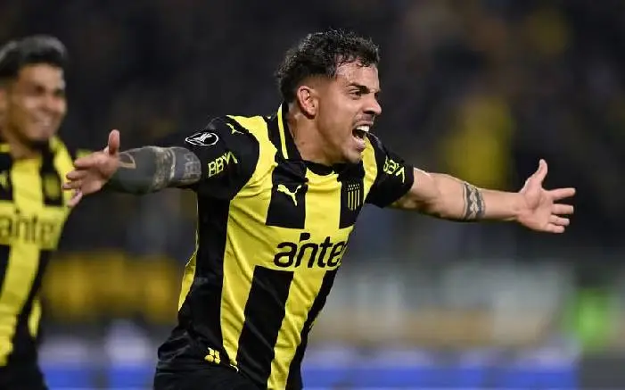 “Jogador diferenciado”, Adson elogia novo meia do Atlético