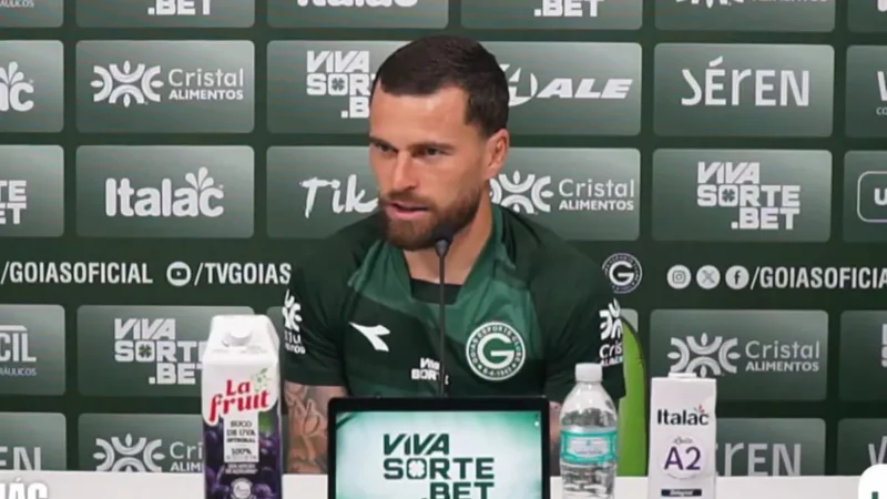 Lucas Lima abre o jogo sobre Daniel Paulista, ex-técnico do Goiás