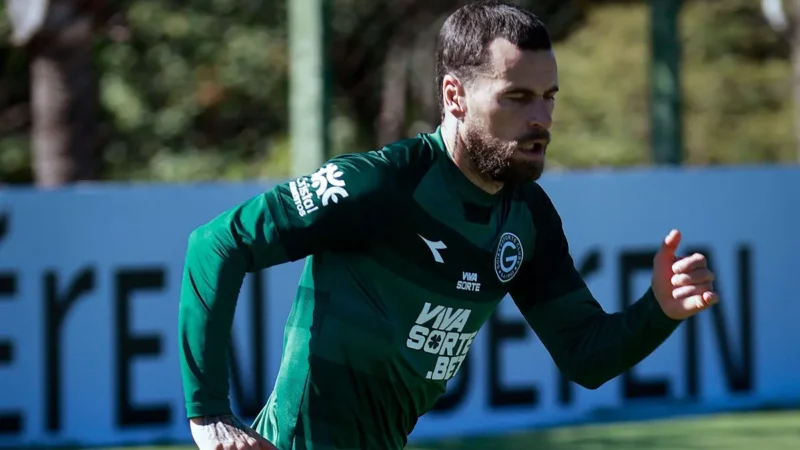 Lucas Lima afirma que não está feliz com o próprio rendimento