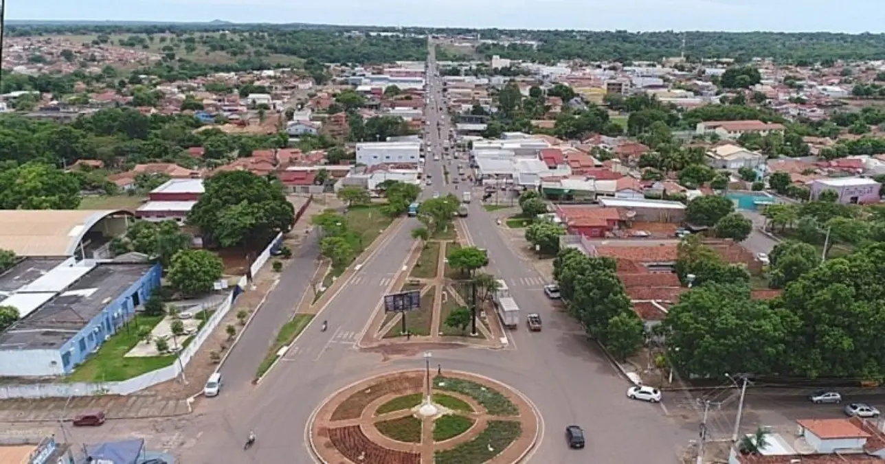 MP mira prefeitura por atraso recorrente de salários