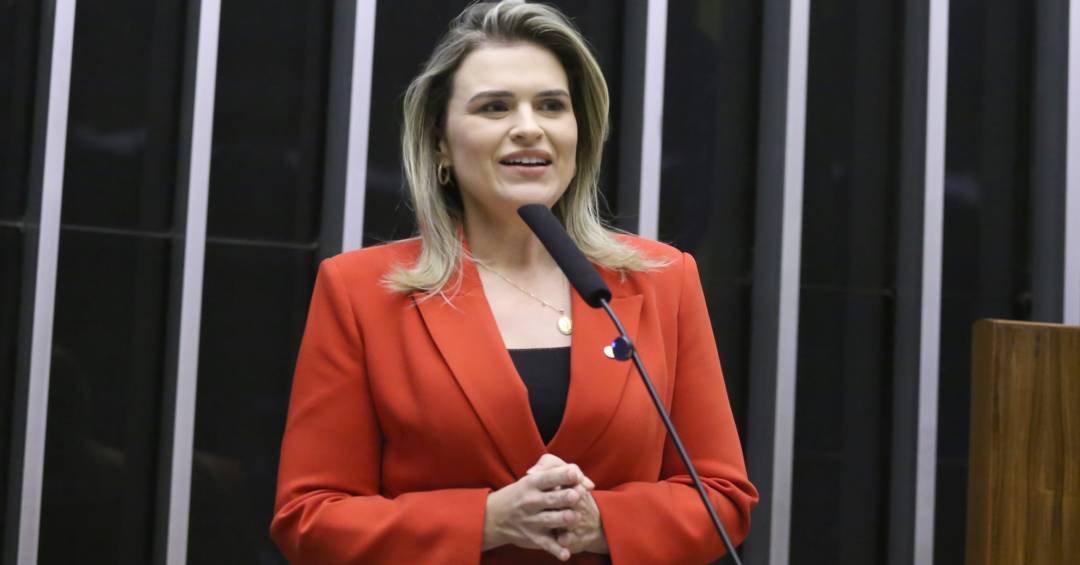 Eleição vai definir ‘praticamente uma década do Brasil’, diz Marília Arraes