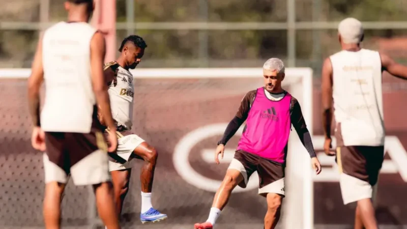 Meia uruguaio é novidade no Flamengo contra Chapecoense