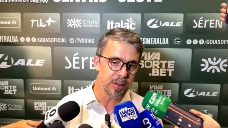 Michel Alves revela quando Goiás irá atrás de reforços