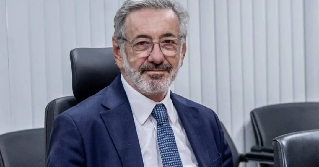 Ministro de Lula diz que diversos setores terão tarifa de 37,5% e promete reação
