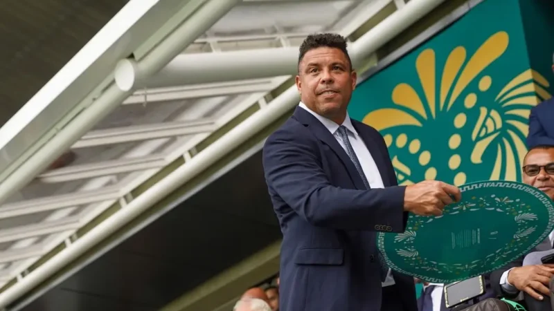 Os erros de Ancelotti que Ronaldo Fenômeno não perdoou