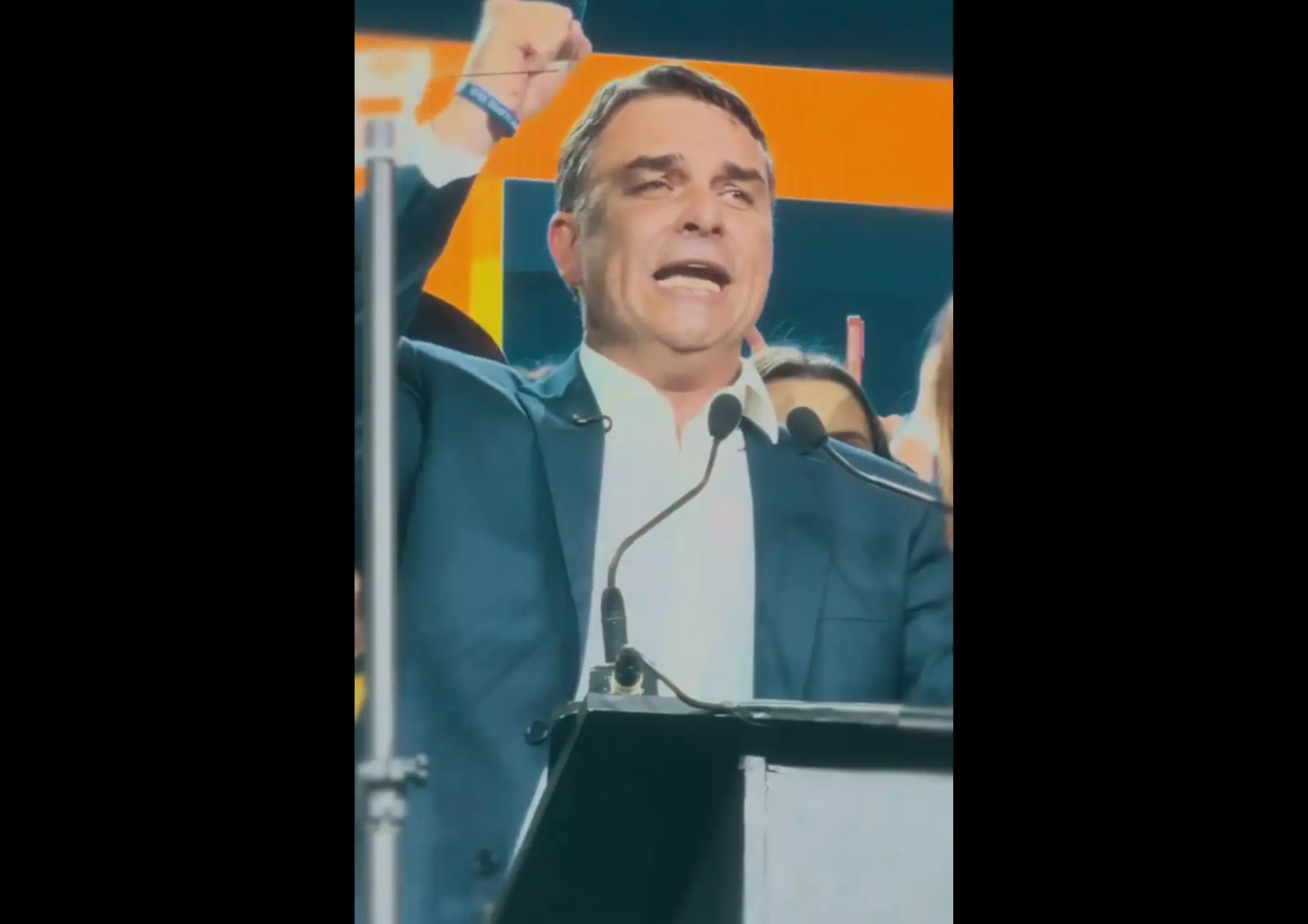 PL confirma candidatura de Flávio Bolsonaro com apelos por união