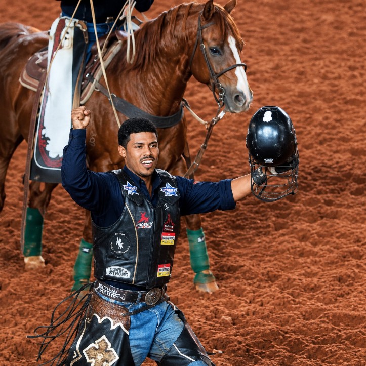 Peão de Ivolândia entra para o Top 3 da PBR no Brasil