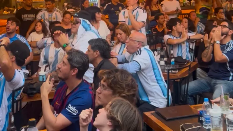 Por que cada vez mais brasileiros estão torcendo pela Argentina?