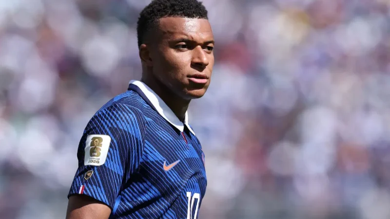 Previsão de 40ºC durante jogo entre França e Paraguai preocupa