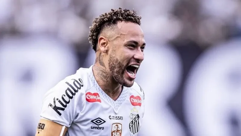 Quando Neymar volta? Cuca define retorno do craque